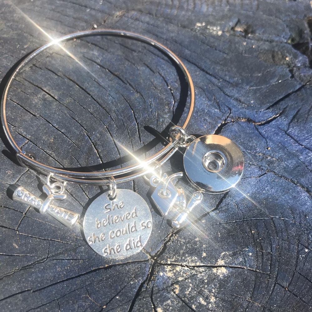 Graduation bracelet - Picture 4 of 8